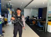 Personel Polres Ketapang Amankan Objek Vital di Bank Negara Indonesia