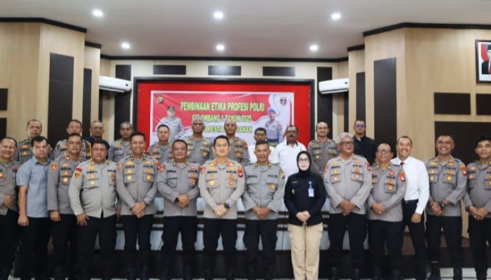 Polresta Pontianak Gelar Pembinaan Etika Profesi Polri Gelombang I Tahun 2025