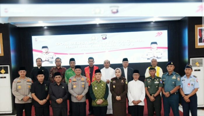 Polda Kalbar Gelar Doa Bersama Lintas Agama Peringati Hari Bhayangkara ke-79