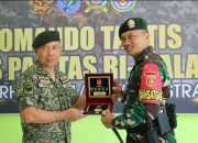 Satgas Pamtas RI Pos Kotis Terima Kunjungan Panglima 31 Briged Infantry Tentara Darat Malaysia