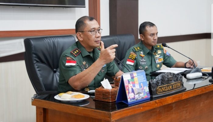 Pangdam XII/Tpr Pimpin Rapat Monitoring Penanganan Karhutla di Kalbar