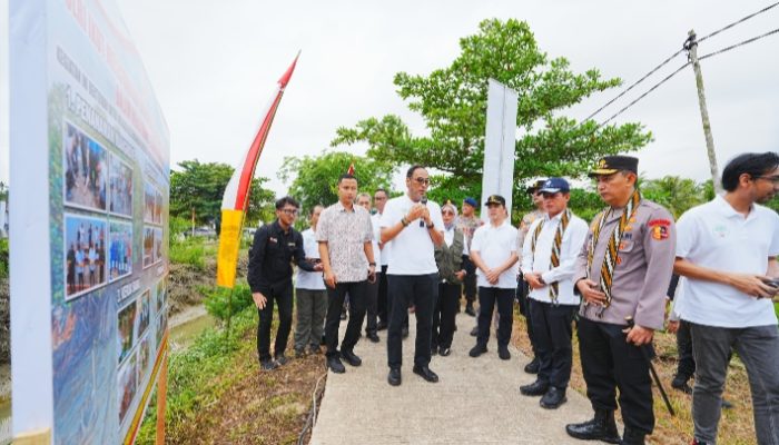 Kapolri dan Menteri LHK Tanam Mangrove di Mempawah, Dukung Pemulihan Ekosistem Pesisir
