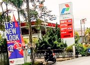 Parah!! Salin BBM Bersubsidi Pertalite dari SPBU Di Tempat Terbuka, DPD AKPERSI Kalbar Angkat Suara