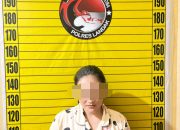 “Aksi Cepat Satresnarkoba: Pengedar Perempuan Ditangkap Saat Hendak Transaksi di Pinggir Jalan”
