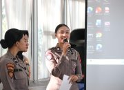 Cegah Bullying dan Kekerasan Seksual, Polwan Polda Kalbar Sambangi SMA Kemala Bhayangkari