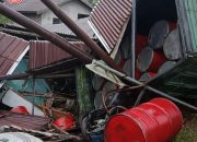 Solar Subsidi Diduga Dikuasai Mafia, Truk Tanpa Plat Nomor Tabrak Warung Warga di Mentebah.