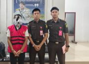 Kejari Bengkayang Tahan Tersangka Kasus Korupsi Jalan Lambau Sungai Raya