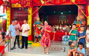 Wabup Susana Herpena Hadiri HUT ke-141 Tri Dharma Pekong Sanggau, Kapolres Ajak Masyarakat Rawat Persatuan dalam Keberagaman