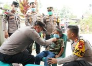 Kapolres Bengkayang Sambangi Warga Terdampak Karhutla, Bantuan Sosial Disalurkan