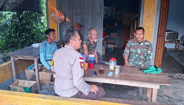 Jaga Lingkungan Tetap Aman, Polsek Noyan dan Koramil Perkuat Pencegahan Karhutla