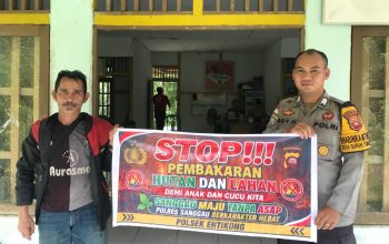Cegah Karhutla dan Kabut Asap, Polsek Entikong Ajak Warga Lebih Peduli terhadap Lingkungan