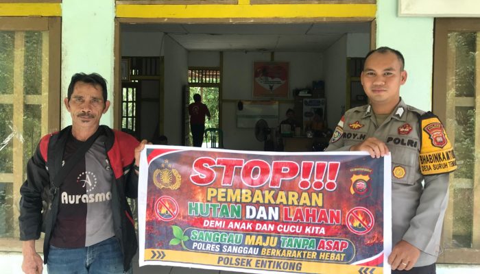 Cegah Karhutla dan Kabut Asap, Polsek Entikong Ajak Warga Lebih Peduli terhadap Lingkungan