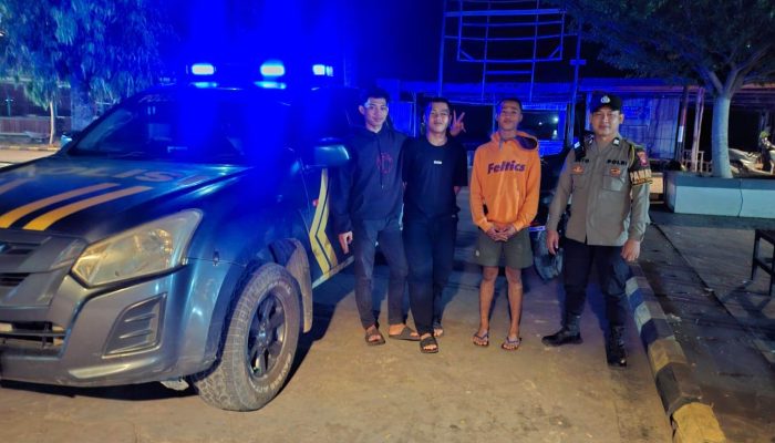Jaga Malam Tetap Kondusif, Polisi Patroli Permukiman hingga Pusat Keramaian Tayan